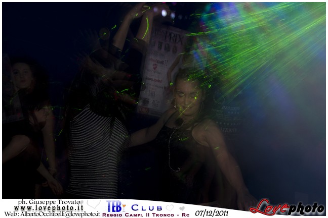 235Teb_Club_Miss Grand Prix_LovePhoto-07122011.jpg